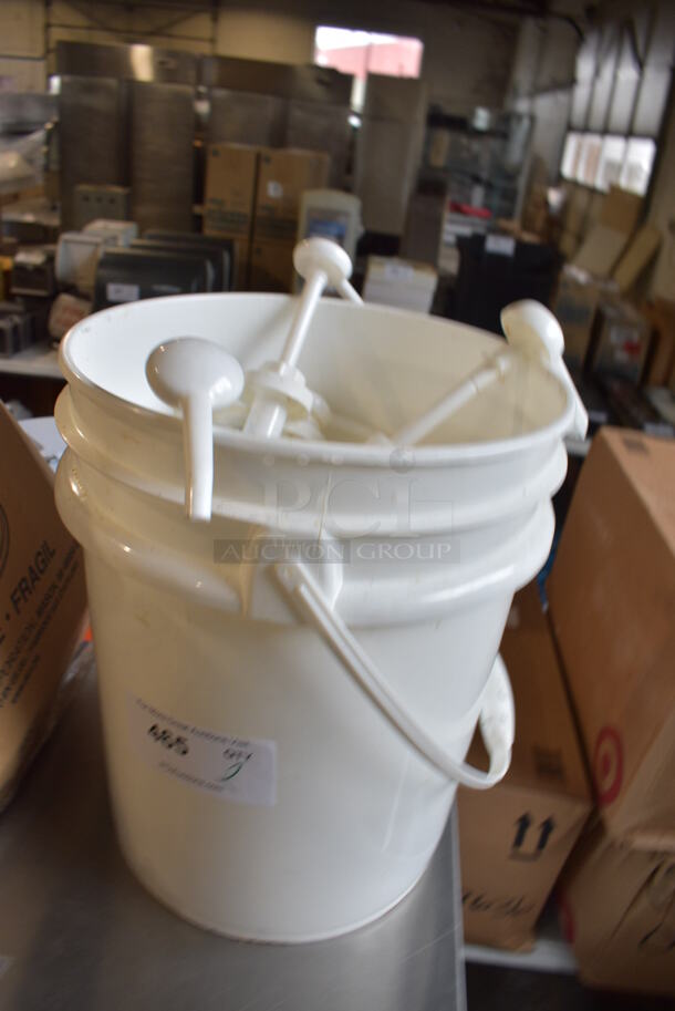 ALL ONE MONEY! Lot of White Poly Pumps in White Poly Bucket!