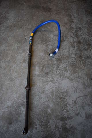 Dormont Gas Hose w/ Pipe. 85"

