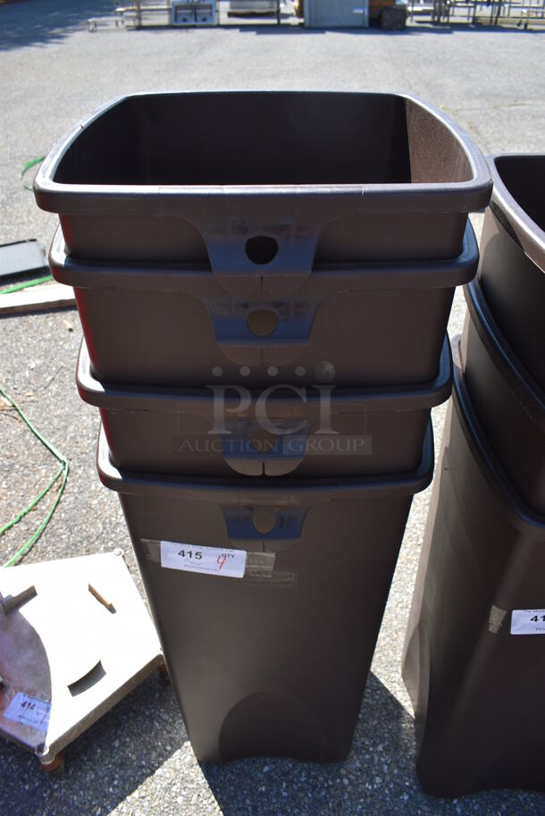4 Rubbermaid Poly Trash Cans. 15.5x15.5x31. 4 Times Your Bid!