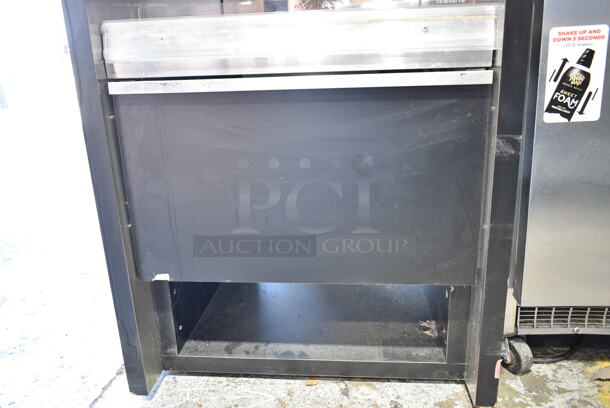 BRAND NEW SCRATCH AND DENT! RPI Industries FXZNA60S4N-OLY-II Metal Commercial Warming Display Rack on Commercial Casters. 115/208-230 Volts, 1 Phase. - Image 5 of 7