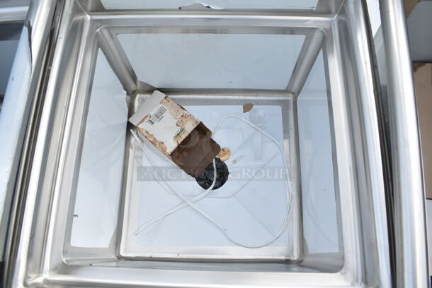 BRAND NEW SCRATCH AND DENT! Steelton 522CS11818N 23 1/2" 18-Gauge Stainless Steel One Compartment Commercial Sink without Drainboard - 18" x 18" x 12" Bowl  - Image 4 of 6