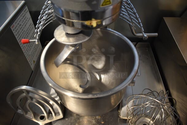 2019 PrepPal PPM-20 Metal Commercial Countertop 20 Quart Planetary Dough Mixer w/ Stainless Steel Mixing Bowl, Bowl Guard, Dough Hook, Paddle and Whisk Attachments. 110 Volts, 1 Phase. Tested and Working! - Image 6 of 7