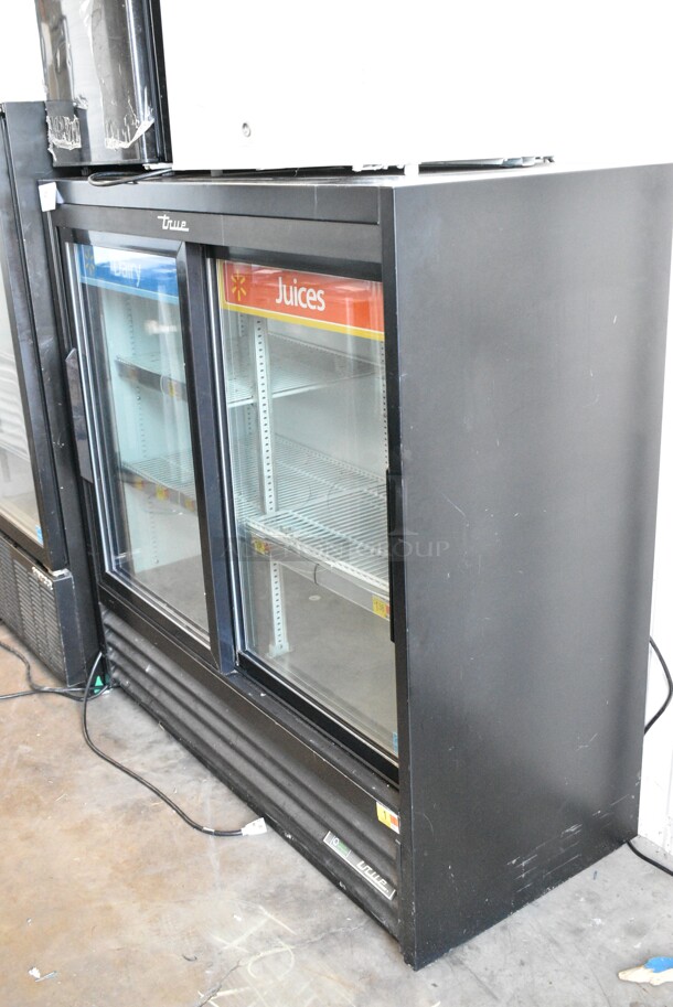 2018 True GDM-41SL-48-HC-LD Metal Commercial 2 Door Reach In Cooler Merchandiser w/ Poly Coated Racks. 115 Volts, 1 Phase. Tested and Working! - Image 2 of 5