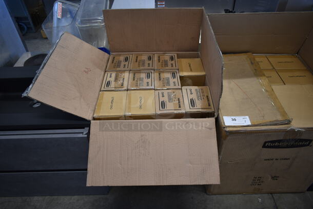 Case of 11 Boxes of 12 Rubbermaid Q412/CTNQ412AO Dry Room Pads.  - Image 2 of 6