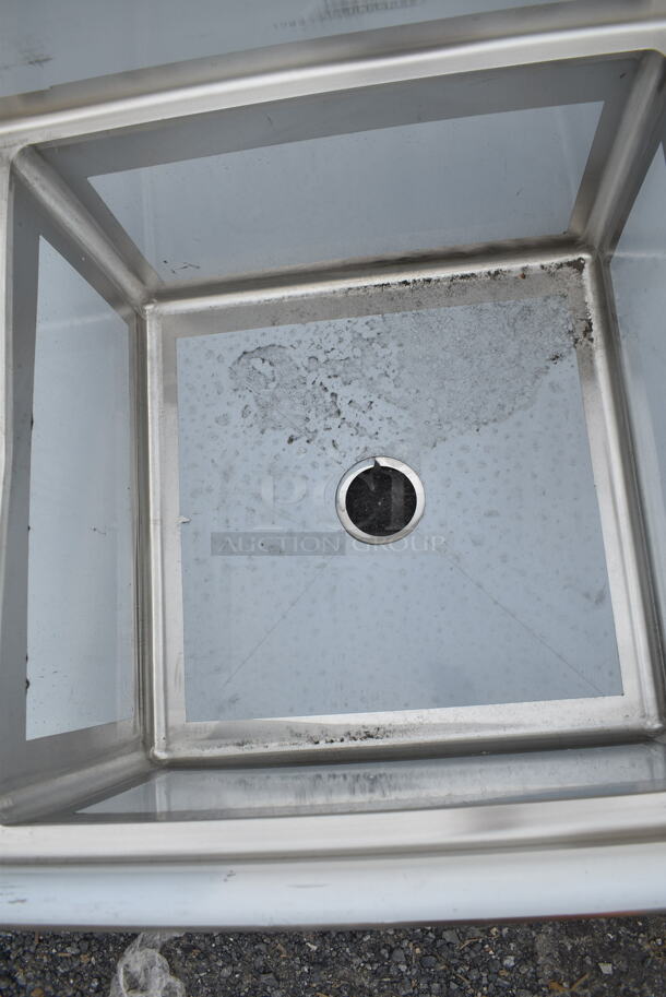 BRAND NEW SCRATCH AND DENT! Regency 600S32424224 Stainless Steel 87" 2 Bay Sink w/ Dual Drain Boards. Bays 24x24x13. Drain Boards 16.5x25.5  - Image 7 of 10