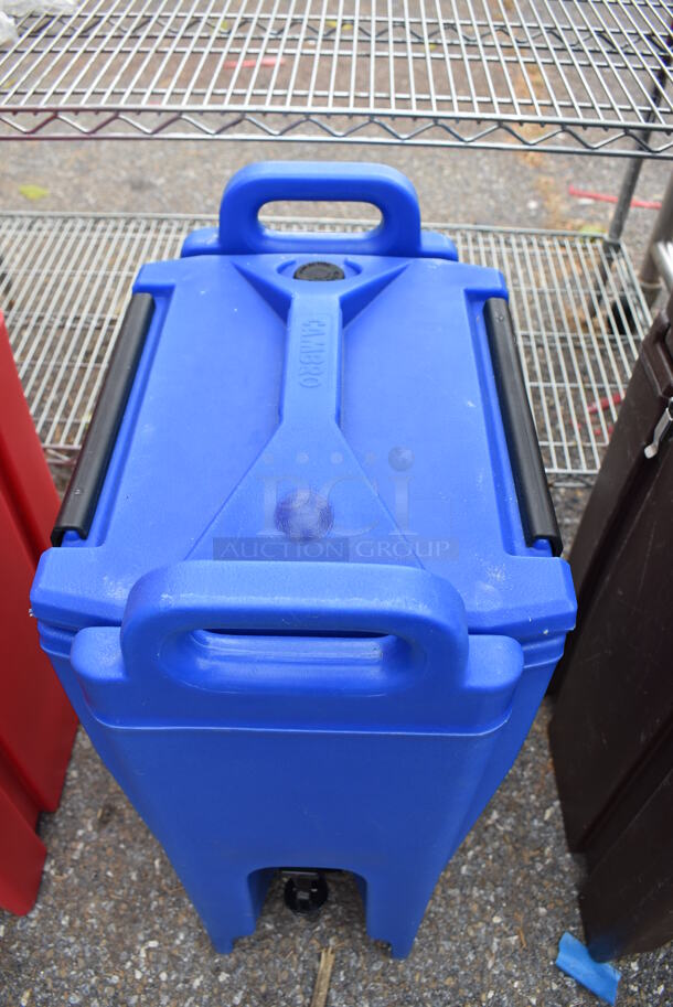 2 Cambro UC500 Blue Poly Insulated Beverage Holder Dispensers. 12x16.5x27. 2 Times Your Bid! - Image 9 of 12