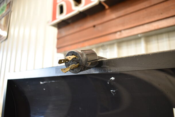 2016 True GDM-72F-HC Metal Commercial 3 Door Reach In Freezer Merchandiser w/ Poly Coated Racks. 115/208-230 Volts, 1 Phase.  - Image 3 of 7