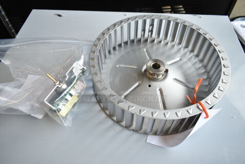 2 BRAND NEW SCRATCH AND DENT! Items Including HP0041628000 Vulcan 00-416280-00001 Temp Control, HP0041578000 Vulcan 00-415780-00003 Wheel. 2 Times Your Bid!