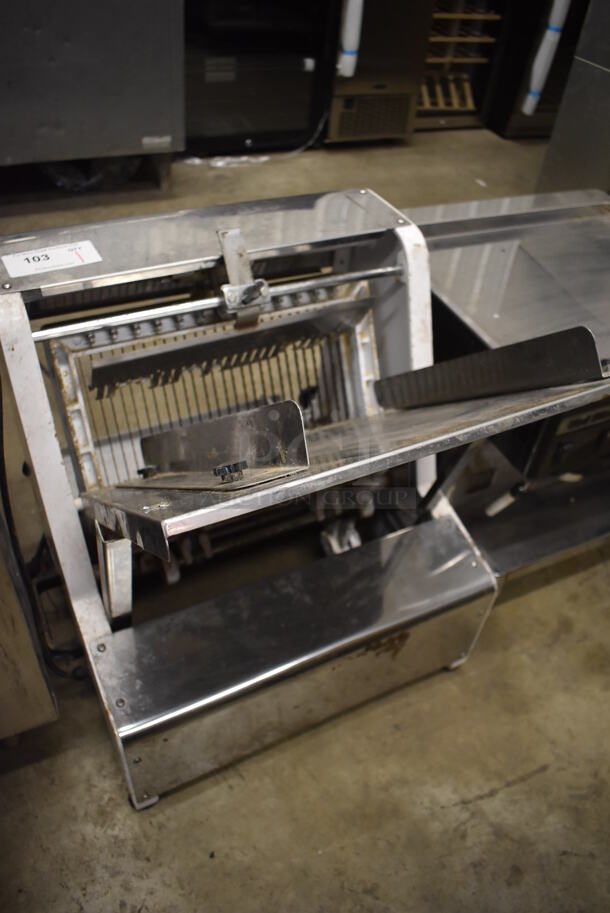 Metal Commercial Countertop Bread Loaf Slicer. 120 Volts, 1 Phase. 21x27x27. Tested and Working! - Image 2 of 5
