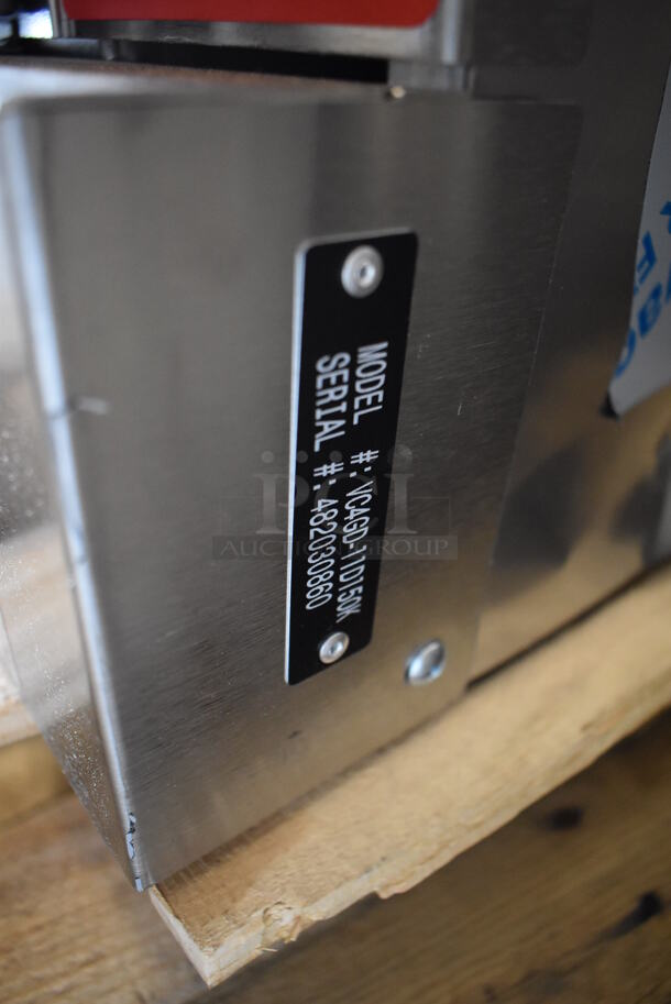 BRAND NEW SCRATCH AND DENT! LATE MODEL! Vulcan VC4GD-11D150K Stainless Steel Commercial Natural Gas Powered Full Size Convection Oven w/ View Through Doors, Metal Oven Racks and Thermostatic Controls. 40x31x31 - Image 7 of 7