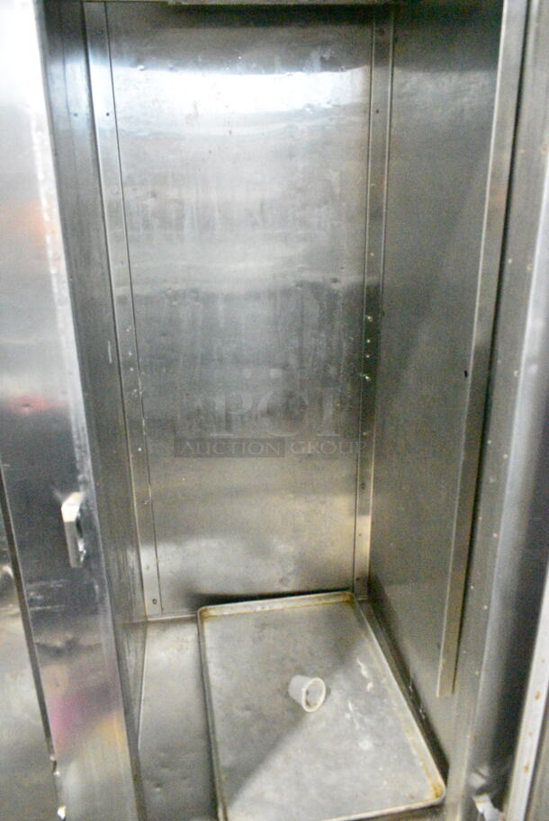 Traulsen RLT132WUT-FHS Stainless Steel Commercial Single Door Reach In Freezer. 115 Volts, 1 Phase. Tested and Working! - Image 3 of 4