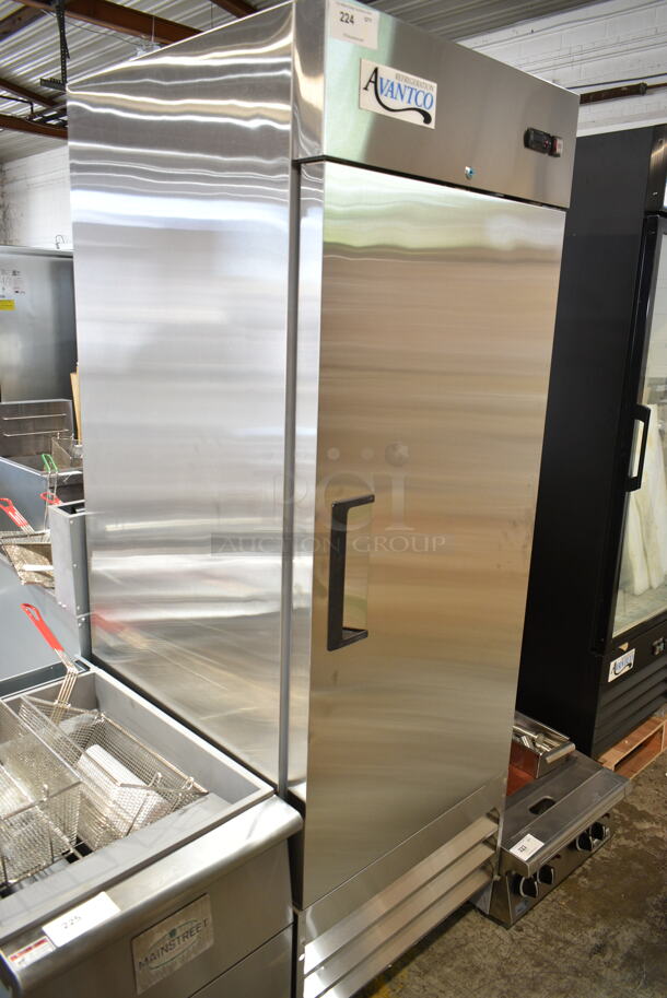 BRAND NEW SCRATCH AND DENT! 2023 Avantco 178A23RHC Stainless Steel Commercial Single Door Reach In Cooler w/ Poly Coated Racks on Commercial Casters. 115 Volts, 1 Phase. Tested and Working! - Image 2 of 8