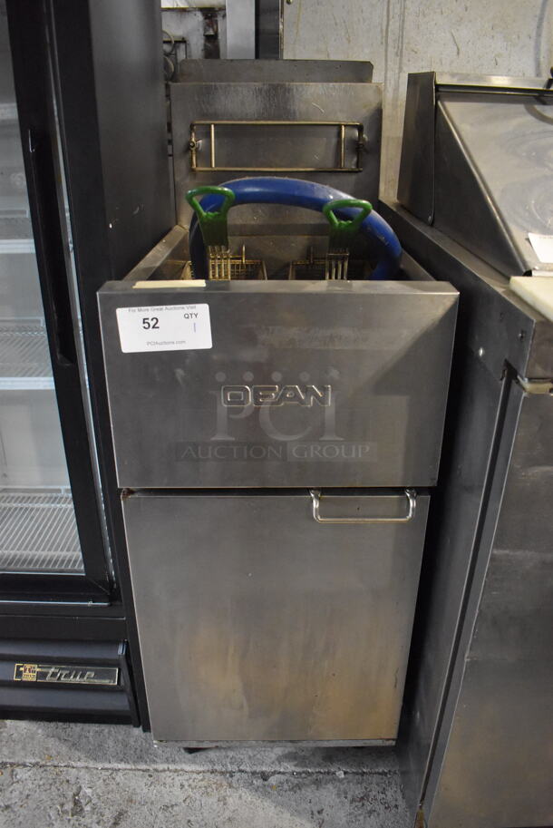 Dean SR42GNS Commercial Stainless Steel  Natural Gas Fryer. BTU 1050