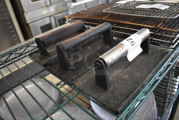 3 Metal Bacon Presses. 8.5x4.5x3. 3 Times Your Bid! - Image 2 of 3