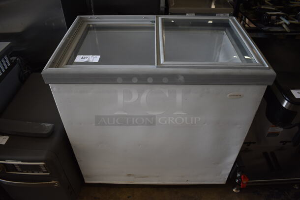 Kelvinator Metal Chest Freezer Merchandiser on Commercial Casters. 36x22x37. Tested and Does Not Power On - Image 1 of 6