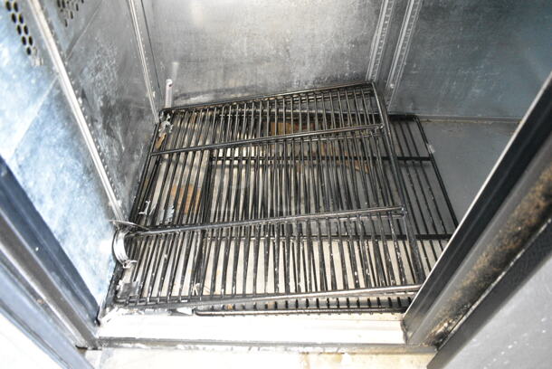 True TBB-24-48 Metal Commercial 2 Door Undercounter Cooler. 115 Volts, 1 Phase. Tested and Working! - Image 3 of 5