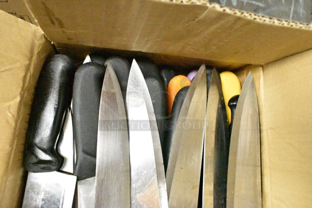 50 SHARPENED Stainless Steel Knives Including Chef Knives. 50 Times Your Bid!  - Image 3 of 6
