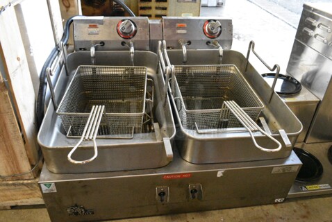 Star Max 8E-530TF Stainless Steel Commercial Countertop Electric Powered 2 Bay Fryer w/ 2 Metal Fry Baskets. 208-240 Volts. 
