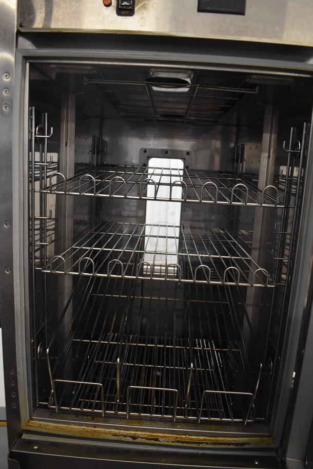 Cres Cor H138NPSCLCMC5QRL Stainless Steel Commercial Heated Holding Cabinet on Commercial Casters. 120 Volts, 1 Phase. 25x33x74. Cannot Test Due To Plug Style - Image 4 of 6