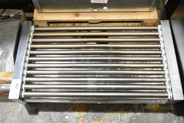 BRAND NEW SCRATCH AND DENT! 2024 Avantco 177RG1850NS Stainless Steel Commercial Countertop Hot Dog Roller. 120 Volts, 1 Phase. Tested and Working! - Image 4 of 6