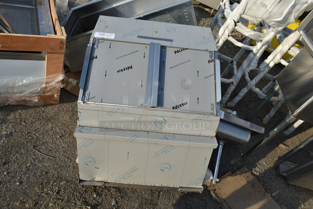 BRAND NEW SCRATCH AND DENT! 2023 ServIt 423TCW26 Stainless Steel Commercial 26 Gallon First-In First-Out Chip Warmer / Merchandiser. 120 Volts, 1 Phase.  - Image 2 of 7