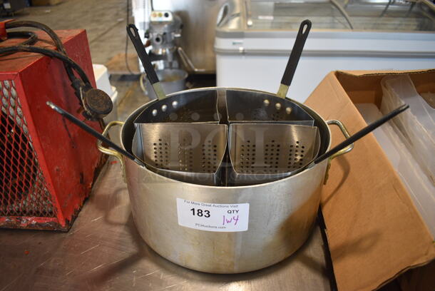 Metal Stock Pot w/ 4 Steaming Basket Inserts. 17x14x7
