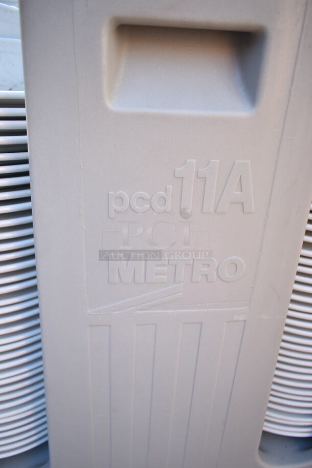 Metro pcd11A Poly Dish Cart on Commercial Casters w/ Contents.  - Image 7 of 7
