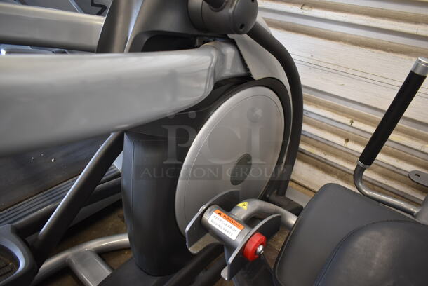 Matrix Commercial Floor Style Stepper Machine. Cannot Test Due To Missing Power Cord - Image 6 of 7