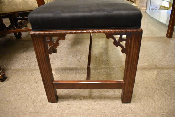 Ornate Indoor Hard Wood Bench w/ Black Seat Cushion. - Image 4 of 5