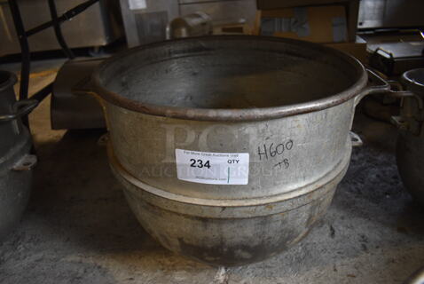 Hobart VMLH60 Metal Commercial 60 Quart Mixing Bowl. 24x19.5x16