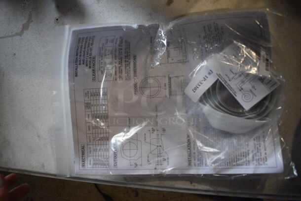 BRAND NEW! Wells Metal Cylindrical Steam Drop In. 12x12x9.5 - Image 3 of 3
