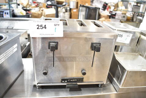 Toastswell BTM4WS-L Stainless Steel Commercial Countertop 2 Slot Toaster. 120 Volts, 1 Phase. 