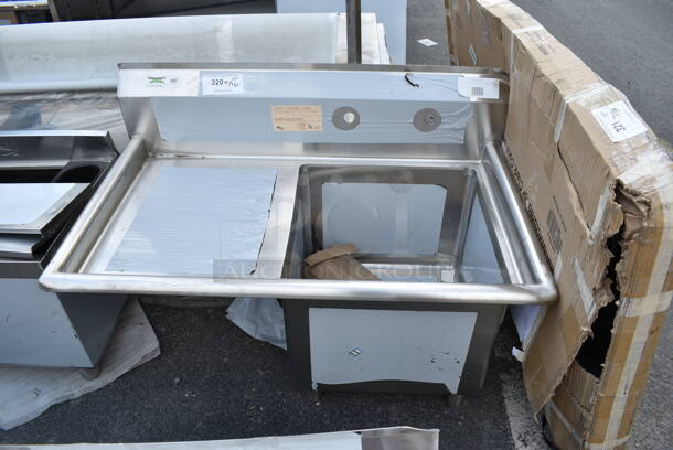 BRAND NEW SCRATCH AND DENT! Regency 60S1181818XL 38 1/2" 16-Gauge Stainless Steel One Compartment Commercial Sink with Stainless Steel Legs and 1 Drainboard - 18" x 18" x 14" Bowl - Left Drainboard - Image 2 of 7