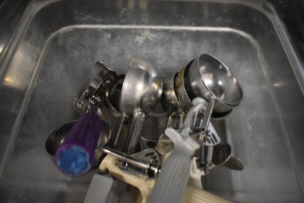 ALL ONE MONEY! Lot of Various Metal Scoopers in Clear Poly Bin! 10.5x13x6 - Image 2 of 3