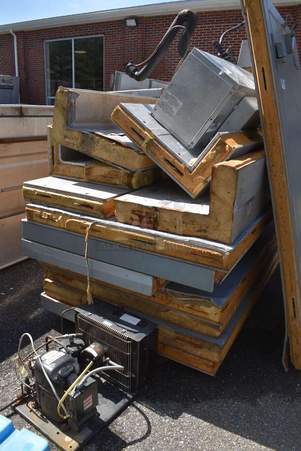 9'x8'x7' Vollrath Walk In Cooler Box w/ Tecumseh Model AJ801ET-418-P2 Compressor and Model AE26-92 B Condenser. 208/230 Volts, 1 Phase. - Image 6 of 8