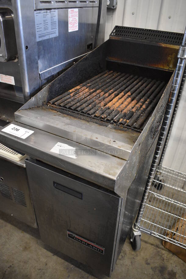 Garland M17B Stainless Steel Commercial Floor Style Natural Gas Powered Charbroiler Grill on Commercial Casters. 17x38x46 - Image 2 of 6