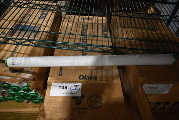 Box of 34 BRAND NEW Sylvania F20T12/CW / Philips F20T12/CW Fluorescent Tube Lights. - Image 5 of 6