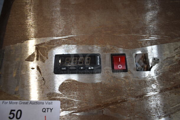 CustomCool Stainless Steel Commercial Single Door Reach In Unit. Unit Is Locked. Tested and Powers On But Does Not Get Cold - Image 5 of 5