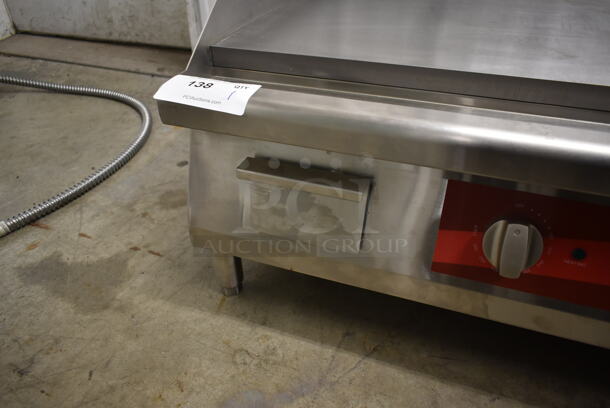 BRAND NEW SCRATCH AND DENT! Avantco 177EG48N Stainless Steel Commercial Countertop Electric Powered Flat Top Griddle. 208/240 Volts, 1 Phase.  - Image 5 of 6