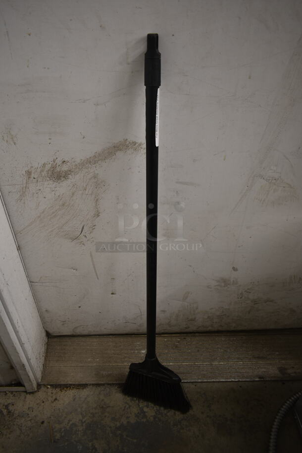 Winco Broom. - Image 3 of 3