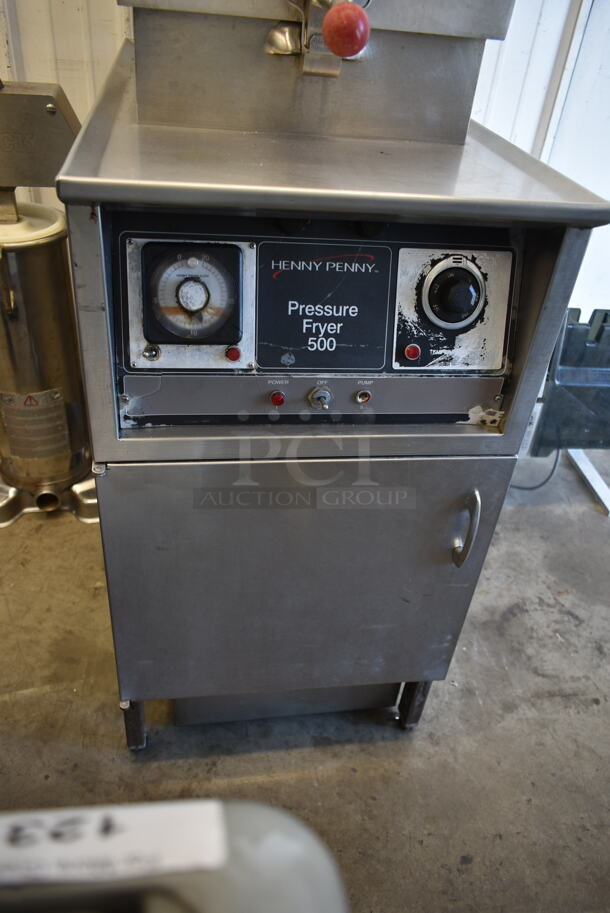 Henny Penny 500 RB Stainless Steel Commercial Floor Style Electric Powered Pressure Fryer. 208 Volts, 3 Phase. - Image 2 of 7