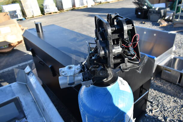 BRAND NEW SCRATCH AND DENT! Corrigan 5800SXT Water Softener System - 21 GPM, 32,000 Grain Capacity - Image 7 of 7