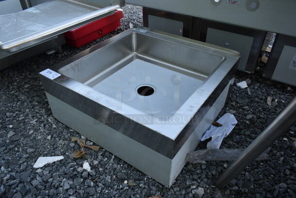 BRAND NEW SCRATCH AND DENT! Regency 600SM24246 Stainless Steel Commercial Mop Sink. - Image 4 of 4