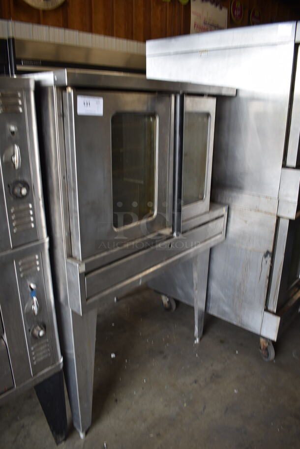 Sunfire SDG-1 Commercial Stainless Steel Natural Gas Powered Convection Oven With Steel Racks on Galvanized Legs. 80,000BTU.  - Image 2 of 6