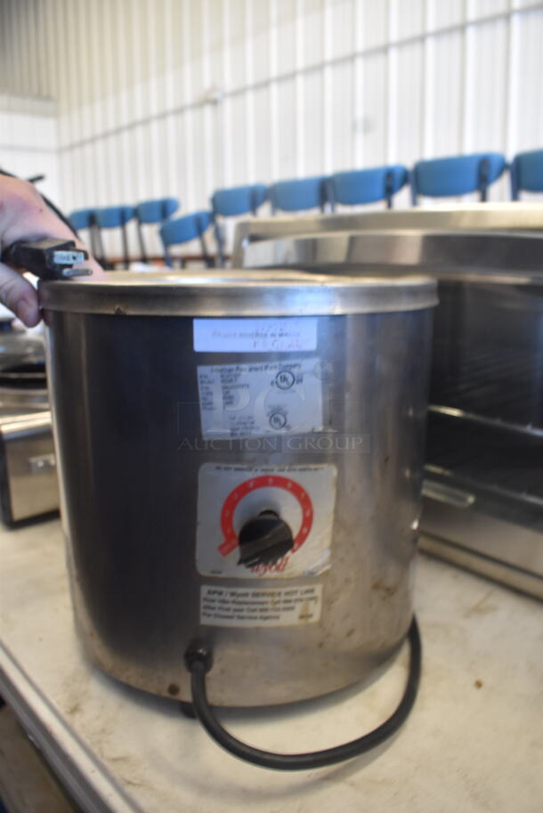 APW Wyott Classic Cook & Serve RCW-7 Countertop Warmer 120 Volt 1 Phase. Tested and Working! - Image 7 of 7
