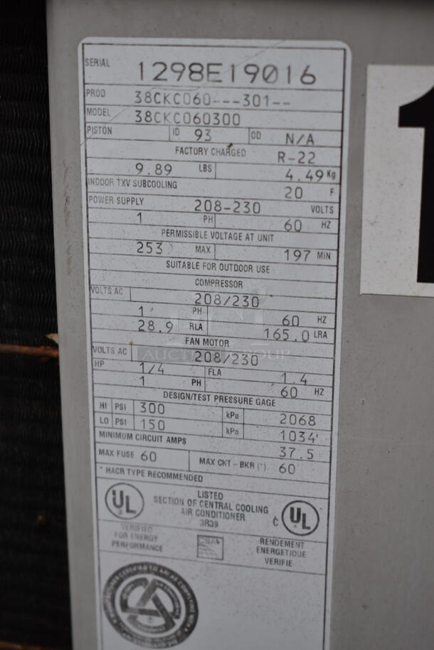 38CKC060300 Metal Commercial Air Conditioner. 208/230 Volts, 1 Phase.  - Image 5 of 5