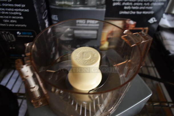 BRAND NEW SCRATCH AND DENT! Waring WCG75/WCG750 Metal Commercial Countertop Prop Prep Chopper Grinder Food Processor. 120 Volts, 1 Phase. Tested and Working! - Image 5 of 7