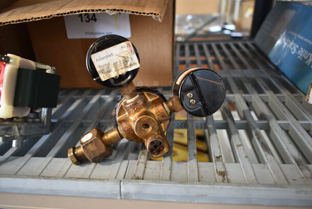 ALL ONE MONEY! Lot of Gauge and Metal Piece - Image 3 of 7