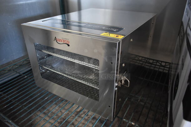 BRAND NEW SCRATCH AND DENT! Avantco 177LT06A Stainless Steel Commercial Food Dehydrator. 120 Volts, 1 Phase. Tested and Only Works On The Highest Heat Setting.
 - Image 5 of 10