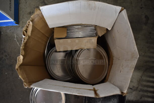 ALL ONE MONEY! Lot of Various Metal Baking Pans - Image 4 of 4